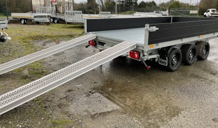 Remorque tribenne saris k3 406 x 204 ptac 3500kg triple essieux freinée ressort lames